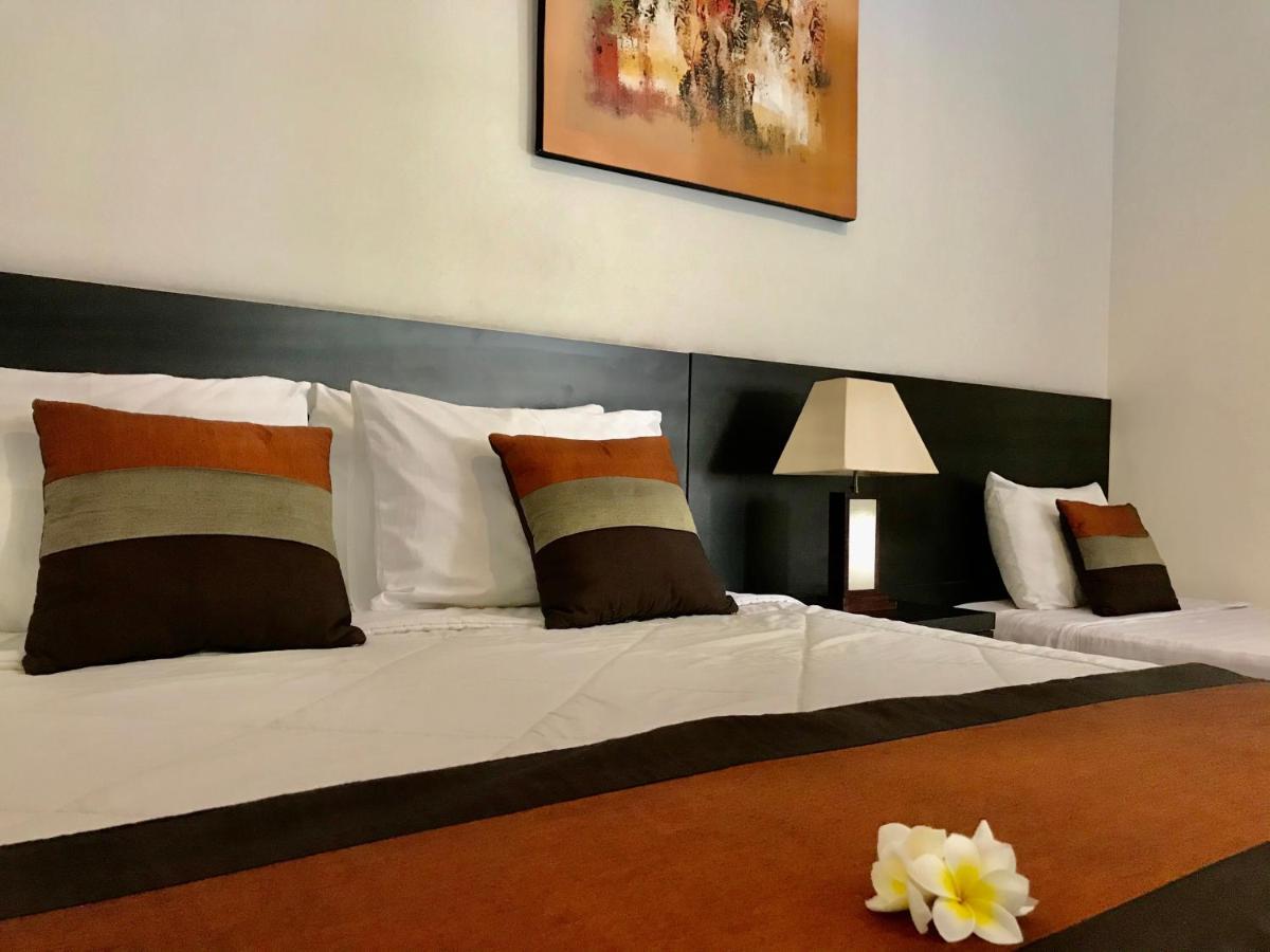 The Celuk Homestay Jimbaran Exterior foto